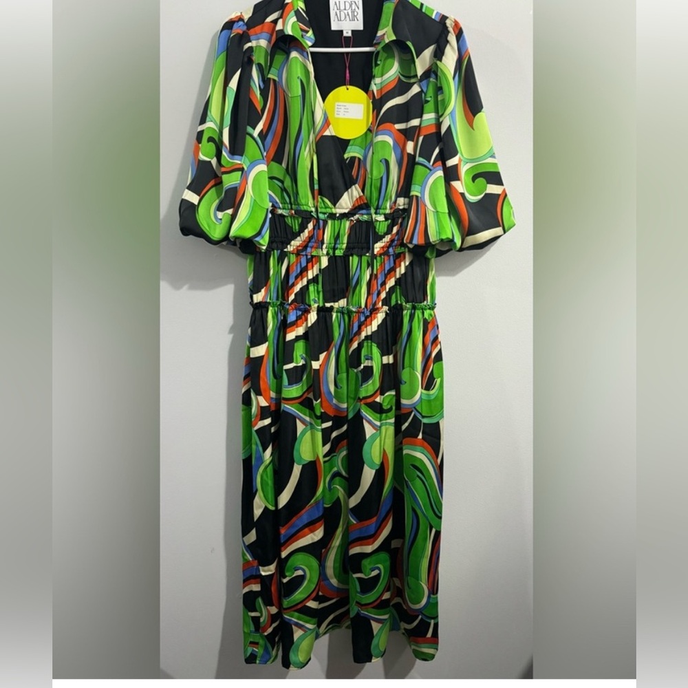 NWT Alden Adair Green and Black Puff Sleeve Midi Dress- size Small